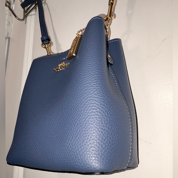 NEW Coach Mini Town Bucket Bag in Blue Pebbled Leather – C7266 - Picture 4 of 16